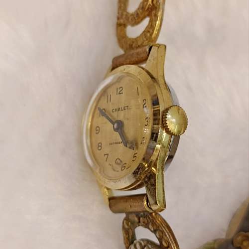 ⌚#議價請移玉步🌟no bargain  swiss made😍Vintage 🌟 「CHALET」MW手動上鏈22mm ...