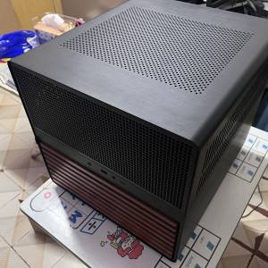 Jonsbo N5 Black 大板nas機箱