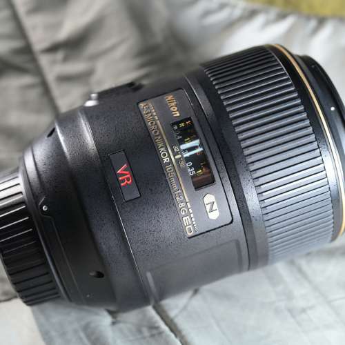 Nikon 105mm F2.8G MICRO ED VR