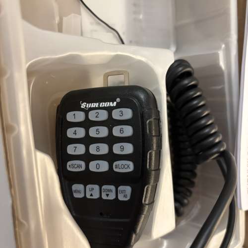 無線電對講機（接近全新）