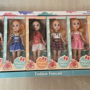 全新一套6隻barbie公仔