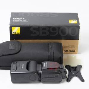 || Nikon Speedlight SB-900 Flash with packing ||