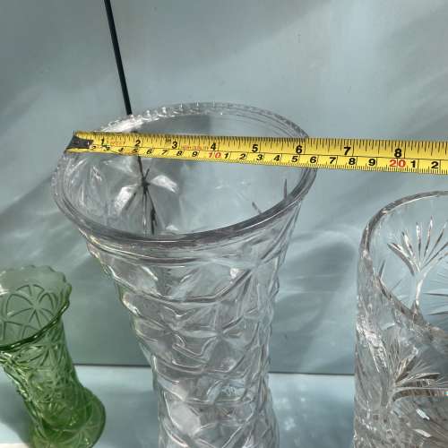 各款花樽（有玻璃水晶瓷器）