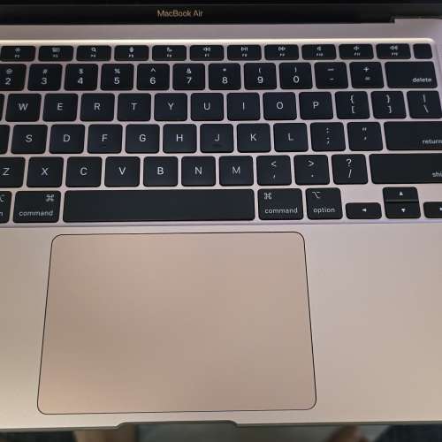 新淨M1 Macbook Air 13吋 16+512GB二手市場少見