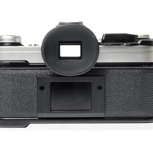 Canon AE-1 35mm SLR Film Camera w/ FD 50mm f1.8 S.C. Lens #5257