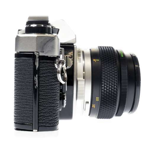 Olympus OM-1 SLR 35mm Film Camera w/ Zuiko MC Auto-Macro 50mm f3.5 Lens #4668