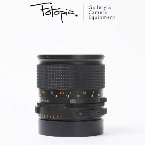 || Hasselblad Carl Zeiss Planar FE 110mm F2 T* with hood & UV-Sky filter ||