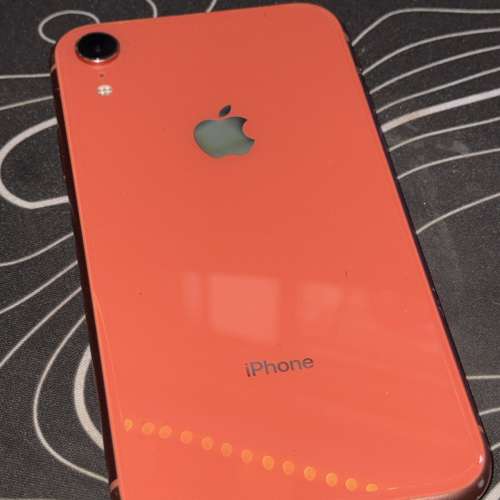 iPhone XR 64GB 橙色 八成新