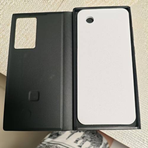 Samsung galaxy S22 ultra 皮套全新未用過,(黑色)Smart clear view cover.