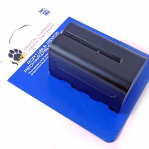 NP-F770 4600mAh YN300 YN600 YN900 攝錄燈專用鋰電池