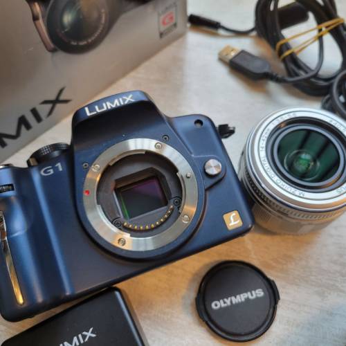 Panasonic Lumix G1 Kit in Box with 14-42mm Lens