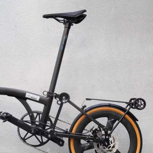 2025 鋁合金款 RUHM PRO D PLUS (PRO 2 CARBON) 7速 碟剎 碳纖維座管 16吋349 碳纖...