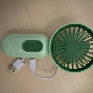 手持usb快速充電小風扇（三速選擇風力） 隨身便攜式