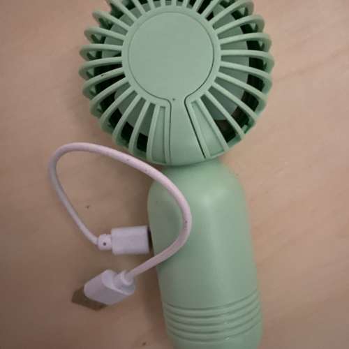 手持usb快速充電小風扇（三速選擇風力） 隨身便攜式