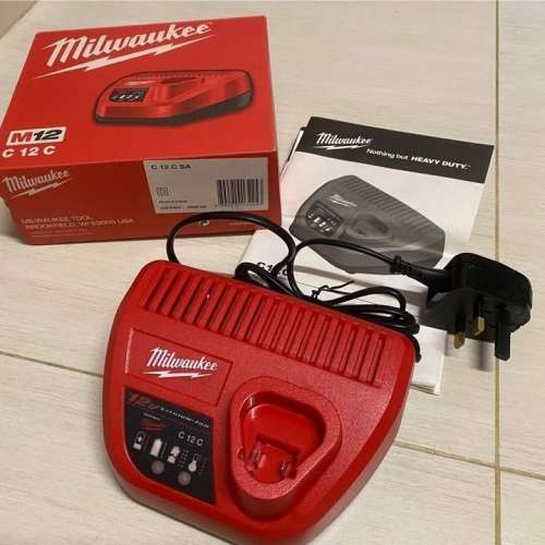 (全新有盒) Milwaukee M12 FUEL™電鑽 , 3.0Ah 鋰電池 及充電器