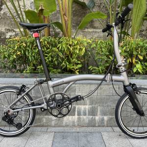 2025 最新款超輕版 ACEOFFIX C5 5速/7速 啞黑色碳前叉鋁合金折叠車 送前後蛙燈叮叮