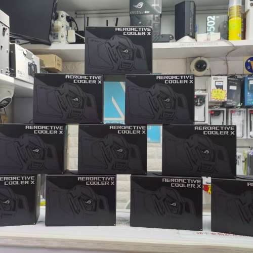 ROG 9 Pro Cooler X 散熱風扇 ROG 8 散熱風扇 現貨發售