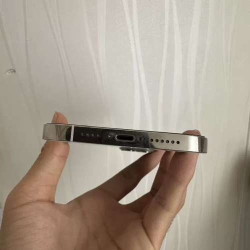 iPhone 12 Pro Max 512G , 電池效能99 ％，送Magsafe Case及玻璃貼