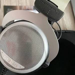 Beyerdynamic DT 880 Edition (250ohm) 半開放式監聽耳機