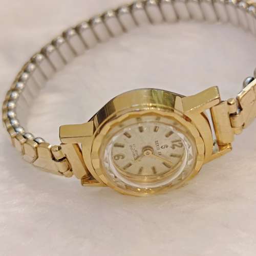 議價請移玉步🌟no bargain  swiss made😍中古 VINTAGE 🌟 「SERVI   ES」MW手動上...