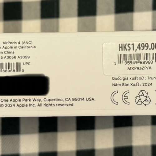新款 2024 Apple AirPods 4 ANC 耳機 行貨 99%新 非常少用和新淨 原廠保養到2025年...