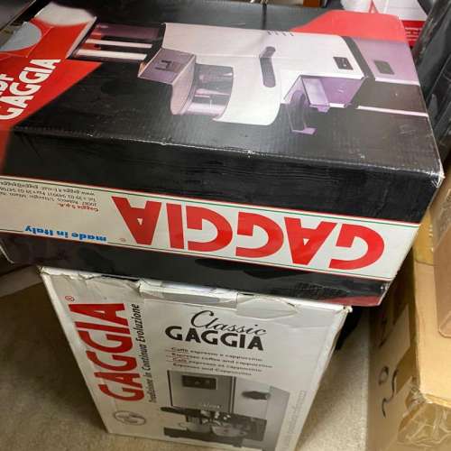 Gaggia Classic + MDF Grinder + Base Set 99% 新 咖啡機