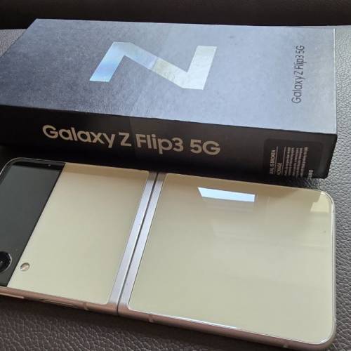 Samsung 香港行 Z Flip 3 5G 白色