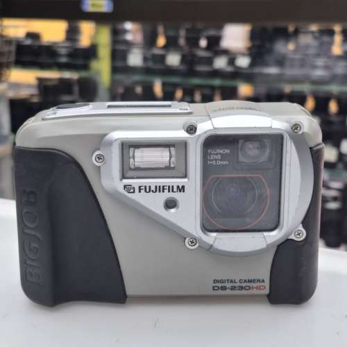 FUJIFILM DIGITAL CAMERA DS-230 HD  FUJIFILM FINEPIX A350 CCD