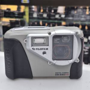 FUJIFILM DIGITAL CAMERA DS-230 HD  FUJIFILM FINEPIX A350 CCD