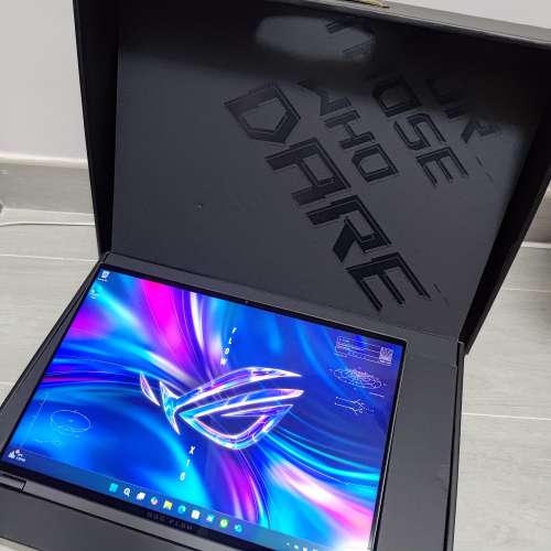 [ ROG Flow X16 ] 32GB 1TB RTX3070Ti 16" 2560x1600 165Hz 3ms TouchScreen ASUS ROG