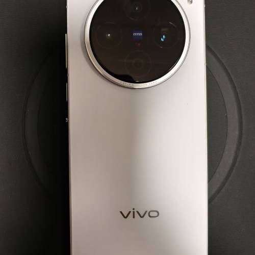 vivo x 200s 16+1TB 白色 99%新