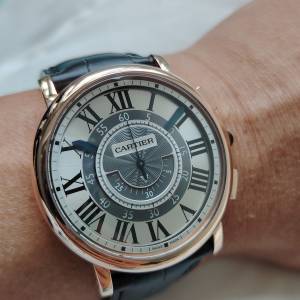 荀價🔥罕有高階計時款式🔥份量十足Cartier Rotonde De Cartier ，42mm Rose gold，...