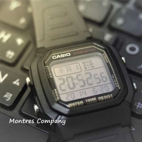 Montres Company 香港註冊公司(32年老店) 卡西歐 CASIO 十年電池壽命 金黑色 W-800...