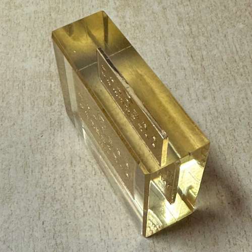 收藏品：加拿大滙豐銀行 Fortuna House Branch 1997 紀念金色牌 7.5x5.5cm