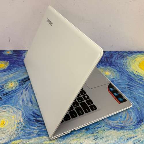 (超輕薄🤩少有白色文書機)Lenovo ideapad i5-7200U/4,8,16GB Ram/128,256,512GB,1T...