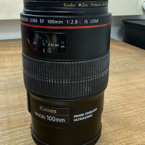 Canon EF100mm Marco USM IS L