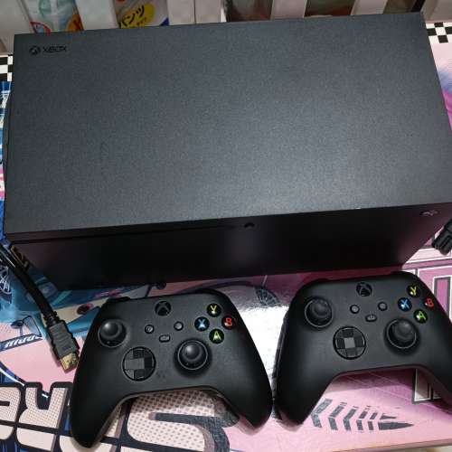 Xbox Series X 雙手掣 內置十幾隻下載版GAMES