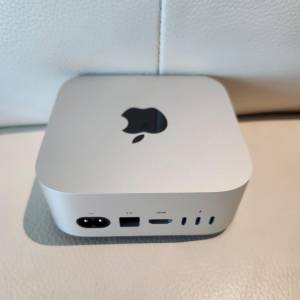 Mac Mini 2024 款 M4 晶片 16GB Ram + 512GB SSD 原厰保養至2026年一月