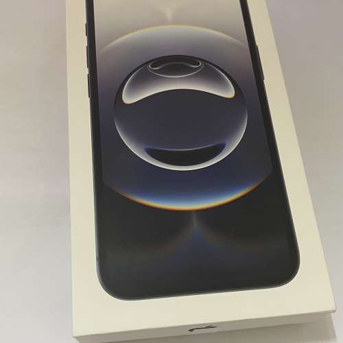 全新iPhone 16e 128GB 黑色 保養到2026年5月22日