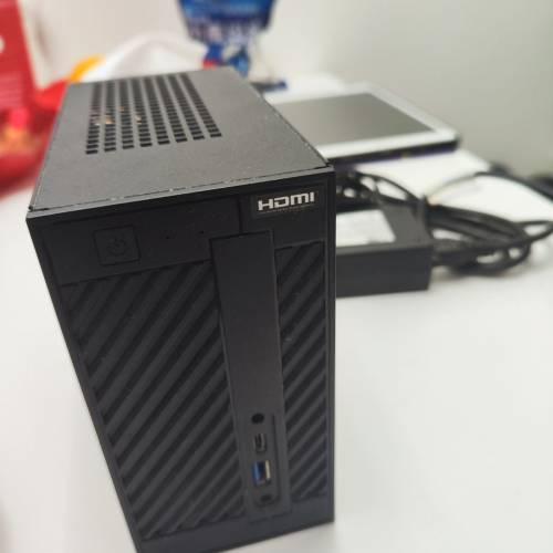 AsRock DeskMini A300