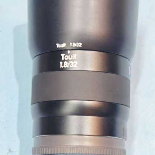 Carl Zeiss 32/1.8 Touit For Sony E