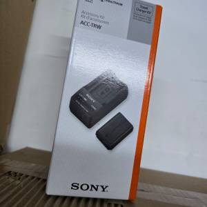 100%全新水貨 Sony W系列原廠相機電池配件套裝 (1080mAh) ACC-TRW