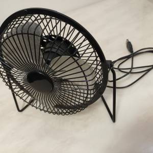 6寸座枱USB插線鋼扇