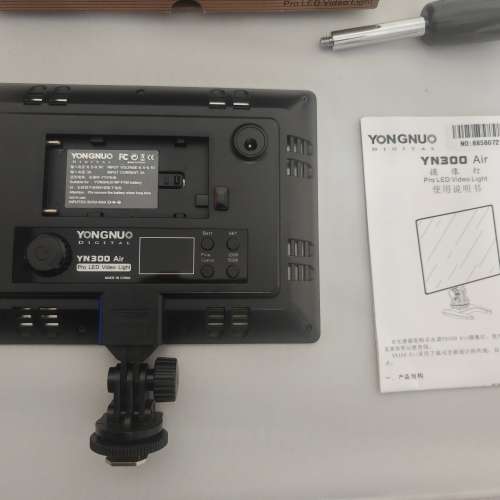 YONGNUO YN300 Air LED燈 95%新