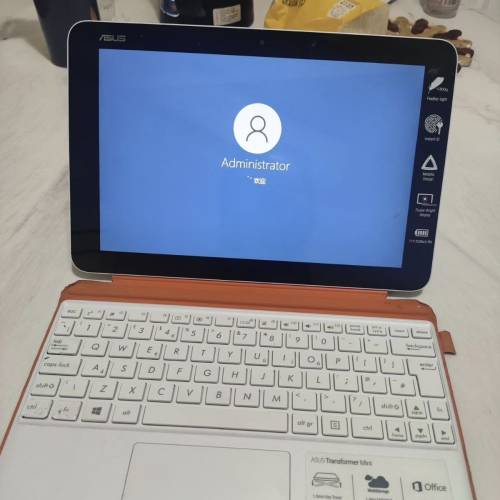 華碩 Asus T102H 平板電腦