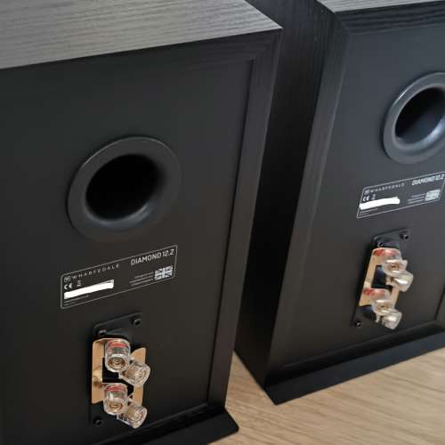 Wharfedale Diamond 12.2