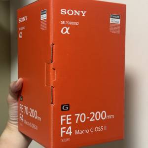 全新Sony 70-200 F4 G2鏡頭 （連b+w filter & 台灣lifeguard鏡身貼)