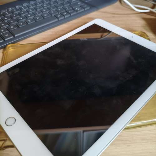 iPad 6th Gen (6 代) 32GB WIFI