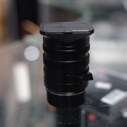 Leica Summilux-M 50mm F/1.4 Asph #4137444