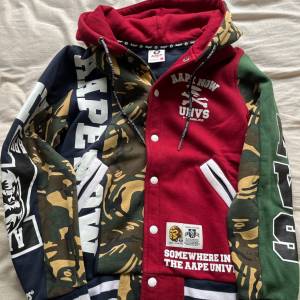 aape 棒球外套